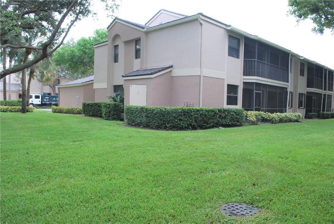 CHATHAM TOWNE AT JACARANDA CONDO - Residential Lease