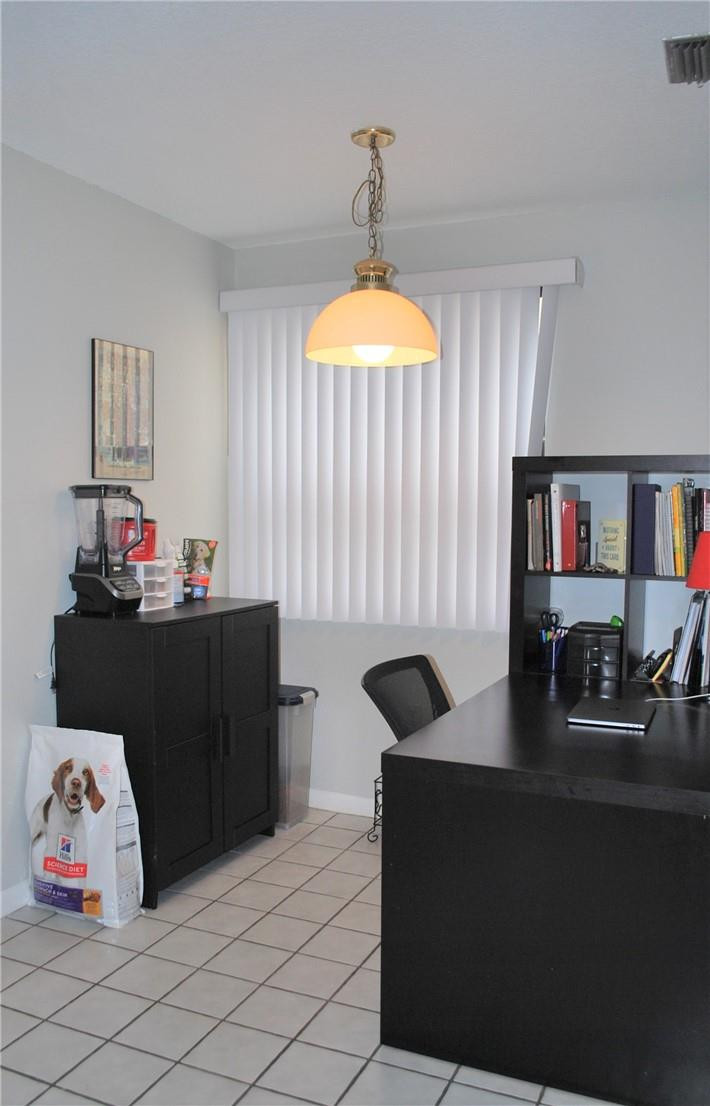 CHATHAM TOWNE AT JACARANDA CONDO - Residential Lease
