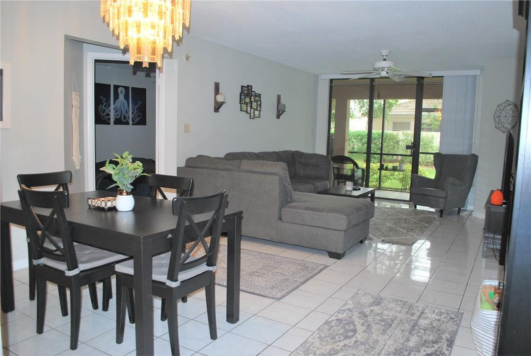 CHATHAM TOWNE AT JACARANDA CONDO - Residential Lease