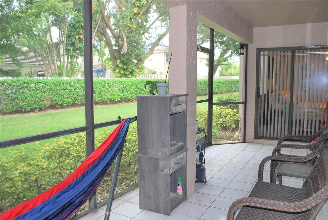 CHATHAM TOWNE AT JACARANDA CONDO - Residential Lease