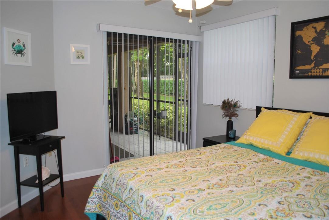 CHATHAM TOWNE AT JACARANDA CONDO - Residential Lease