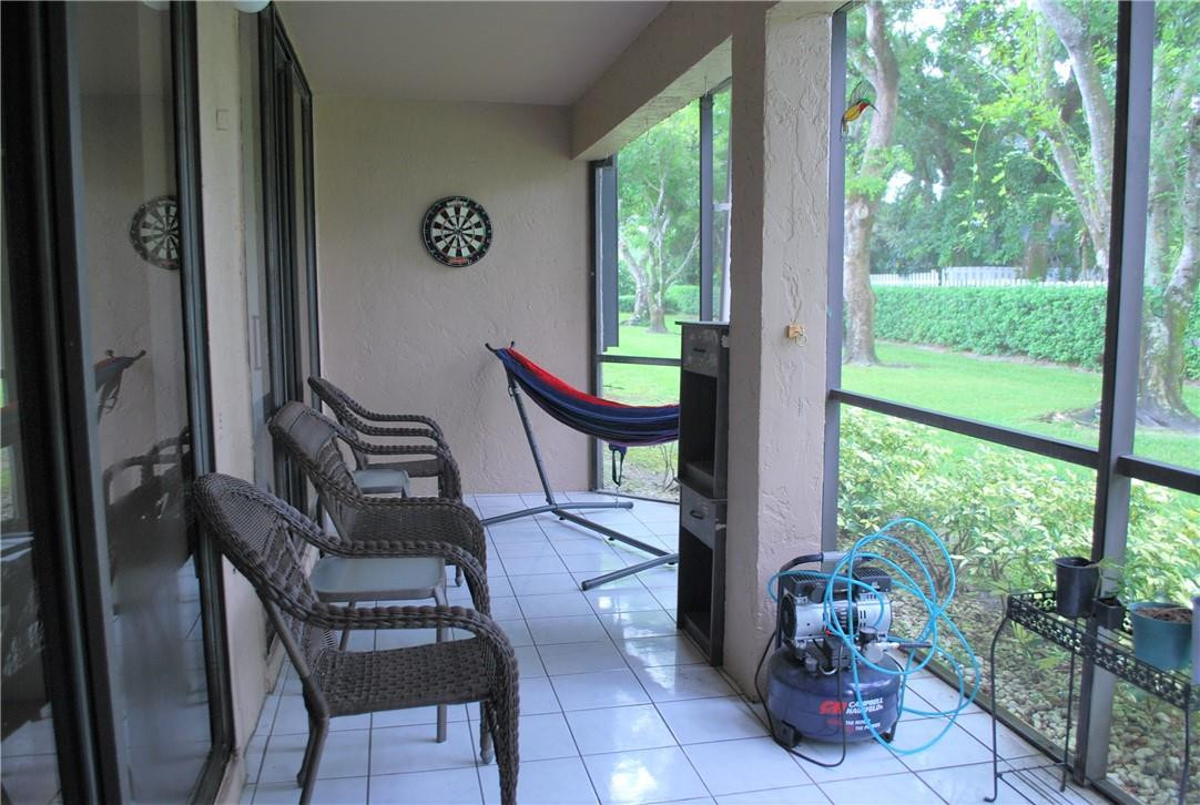 CHATHAM TOWNE AT JACARANDA CONDO - Residential Lease