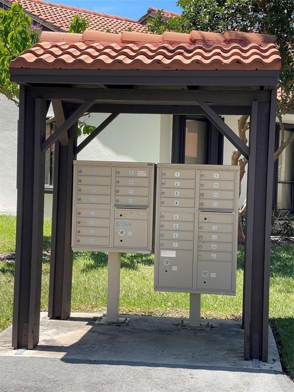 Lake Colony - Residential