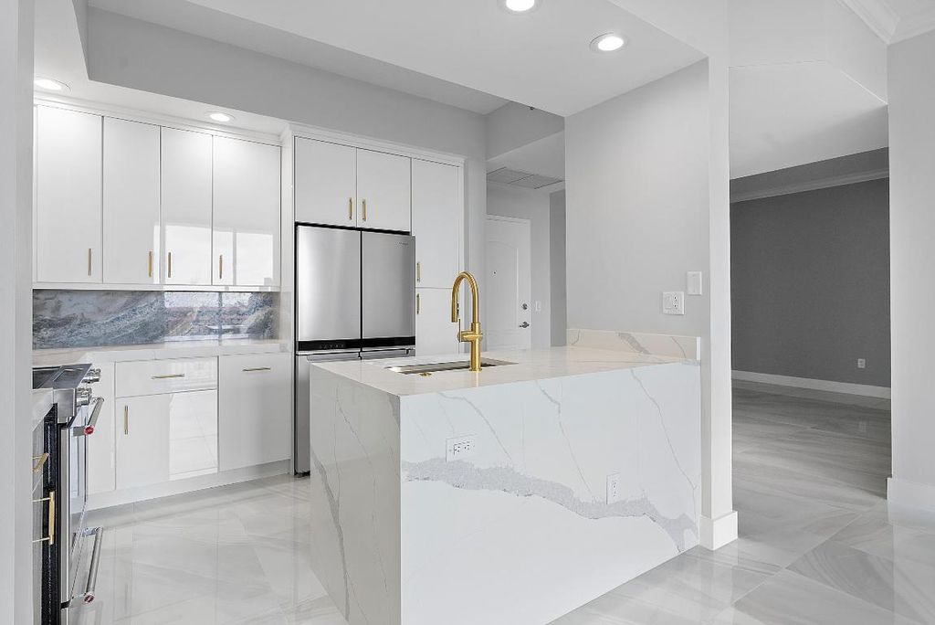 Photo of 801 S Olive Avenue #702, West Palm Beach, FL 33401 (MLS # R10978522)
