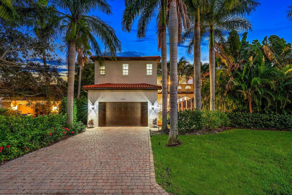 Photo of 10802 SE Arielle Terrace, Tequesta, FL 33469 (MLS # R10926182)