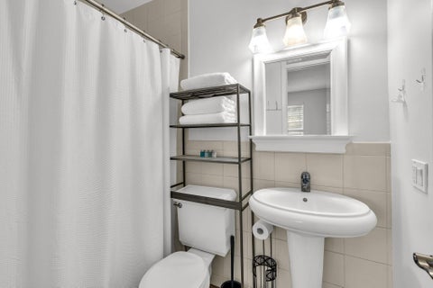 Tiny photo for 5211 NE 26th Avenue, Lighthouse Point, FL 33064 (MLS # B26028342)