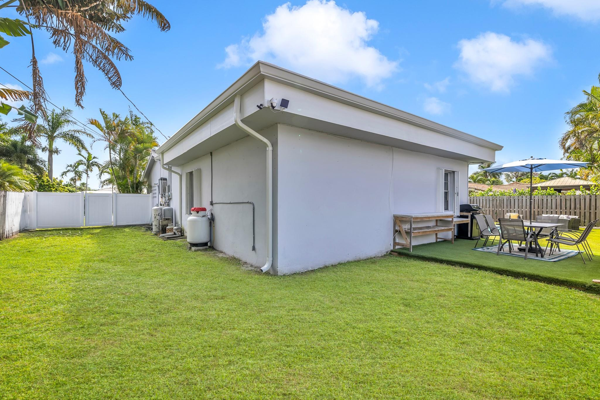 CORAL VILLAS - Residential