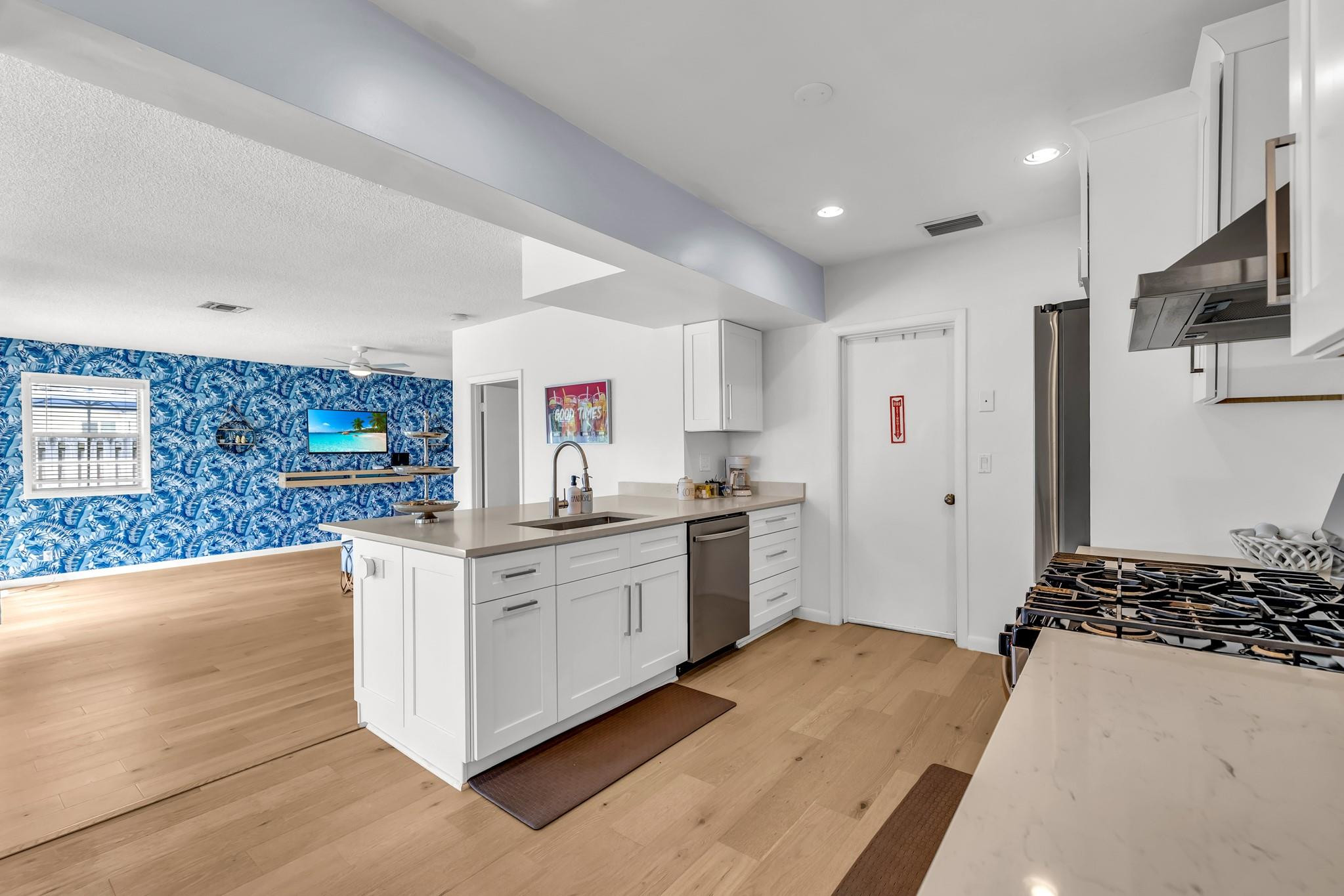 CORAL VILLAS - Residential