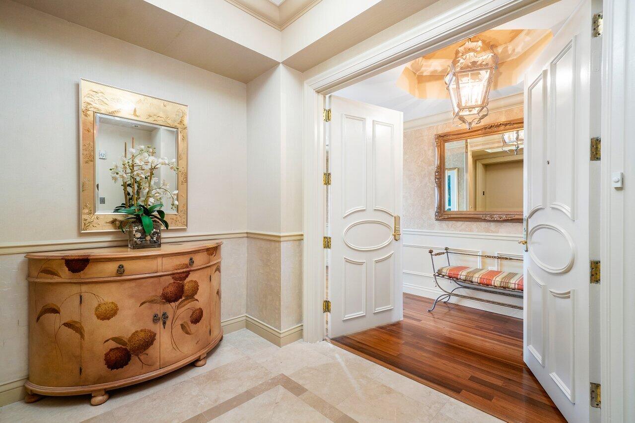 MIZNER GRAND - Residential