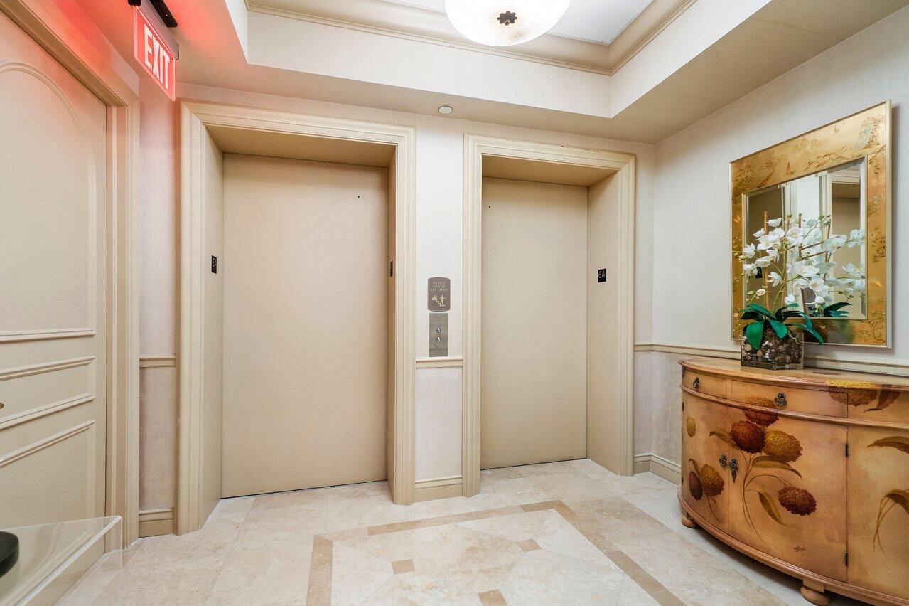 MIZNER GRAND - Residential