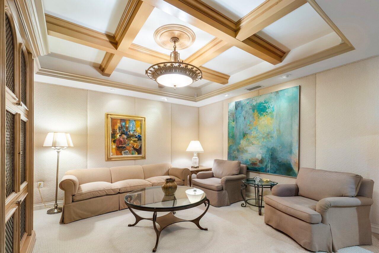 MIZNER GRAND - Residential