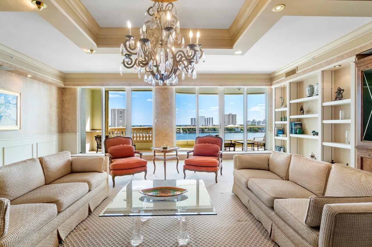 MIZNER GRAND - Residential