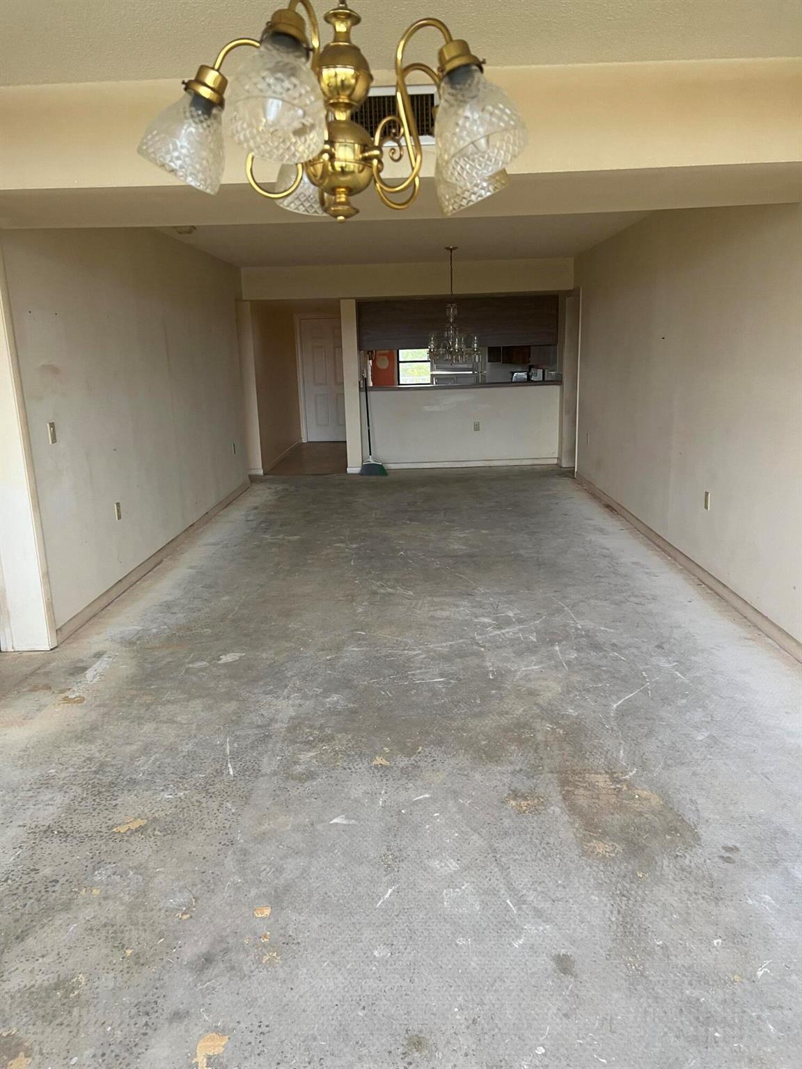 CONDS 1 THRU 14 OF WHITEHALL CONDS OF THE LANDS OF - Residential