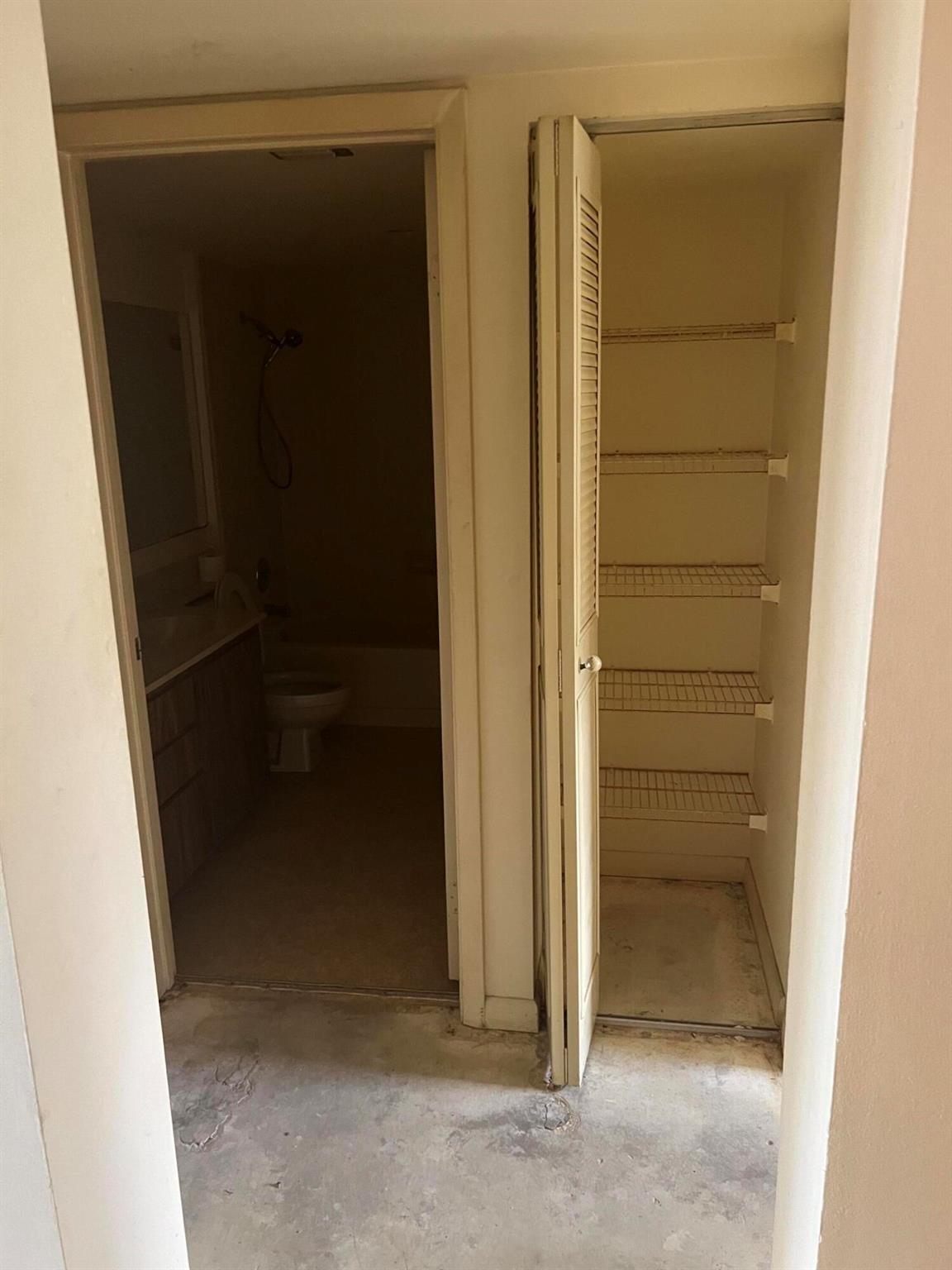 CONDS 1 THRU 14 OF WHITEHALL CONDS OF THE LANDS OF - Residential