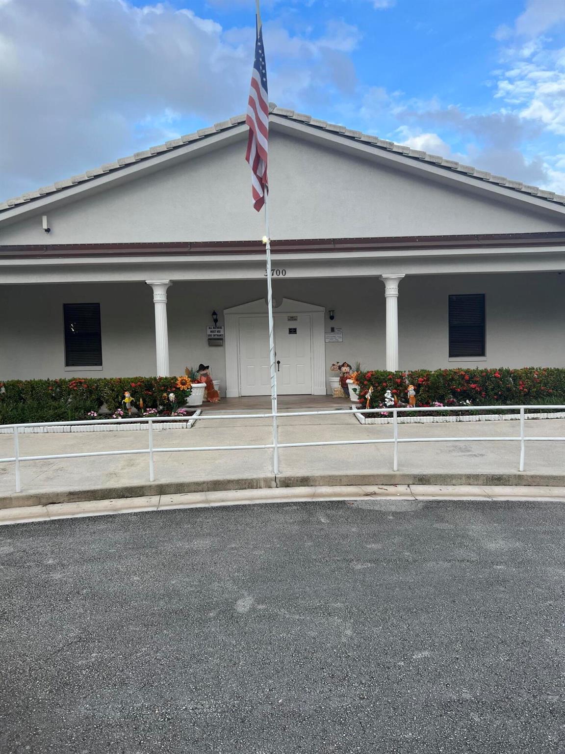 CONDS 1 THRU 14 OF WHITEHALL CONDS OF THE LANDS OF - Residential