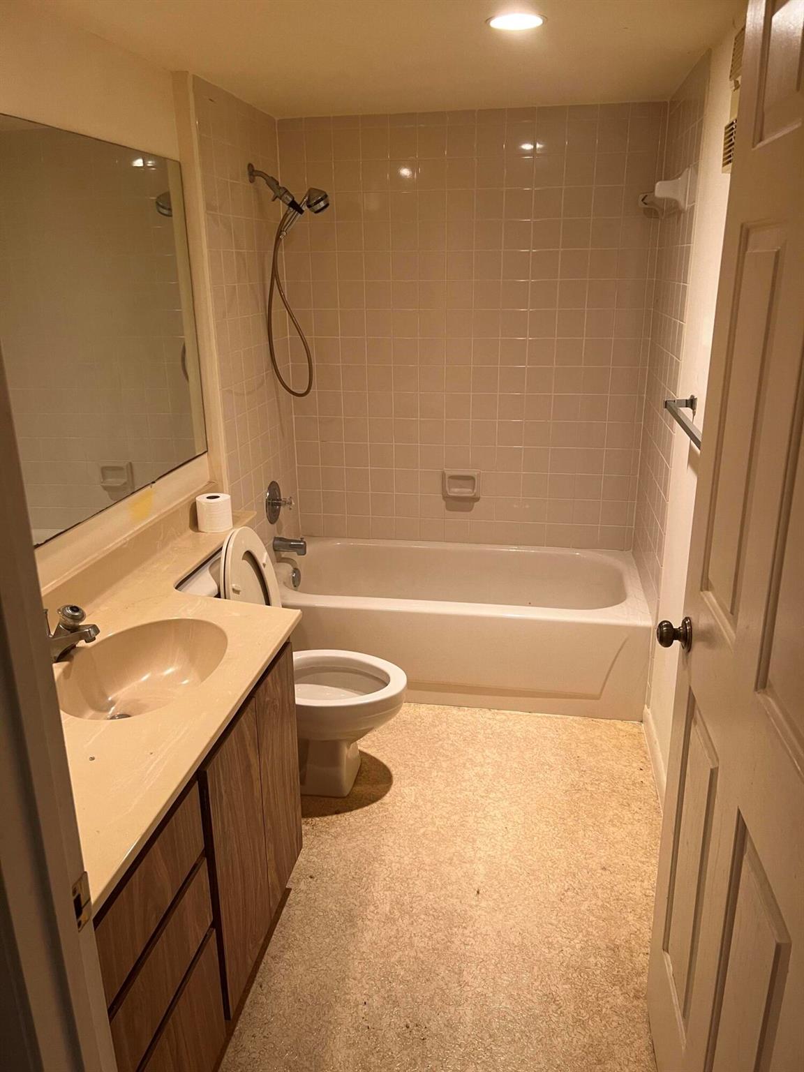 CONDS 1 THRU 14 OF WHITEHALL CONDS OF THE LANDS OF - Residential