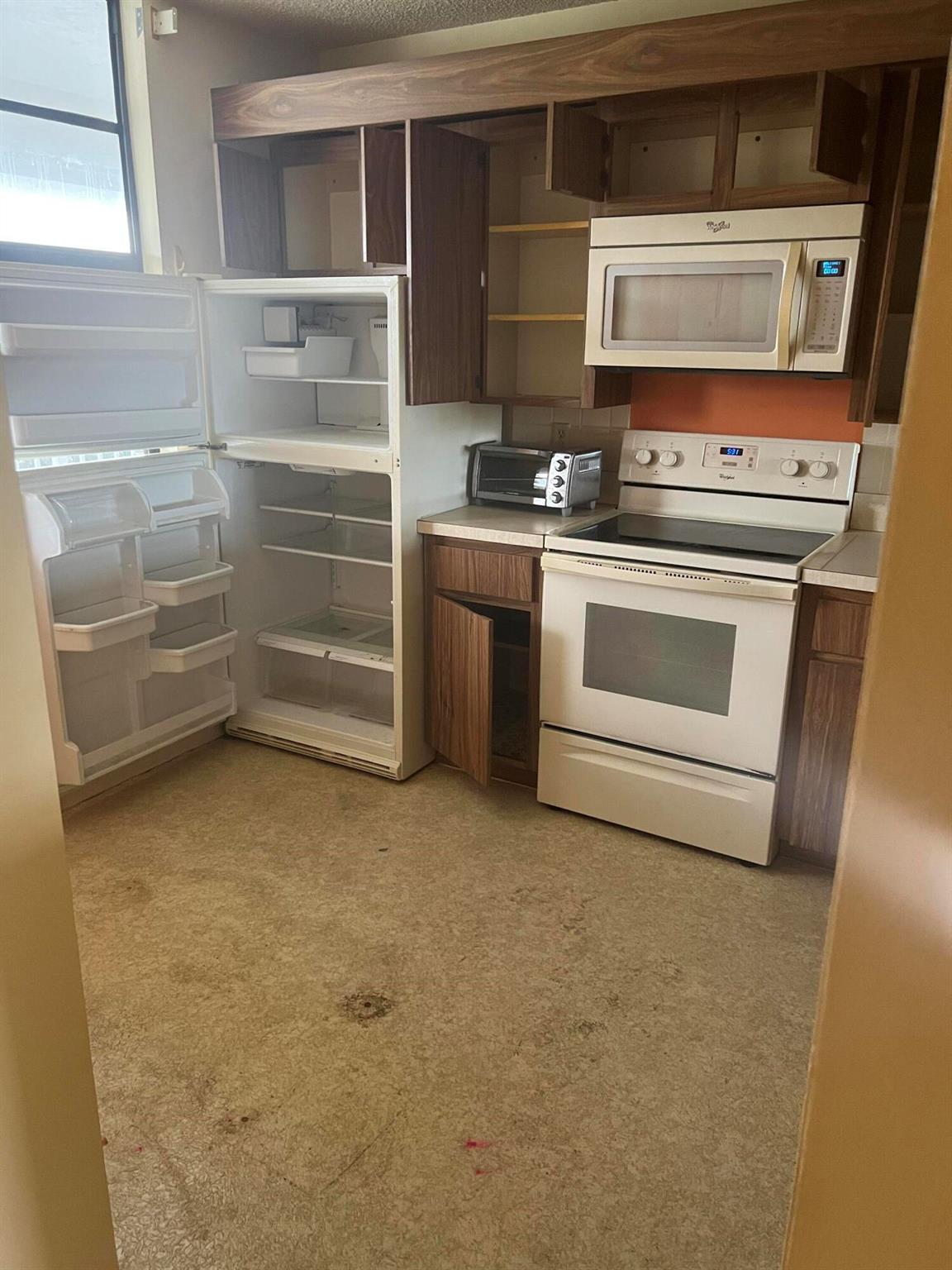 CONDS 1 THRU 14 OF WHITEHALL CONDS OF THE LANDS OF - Residential