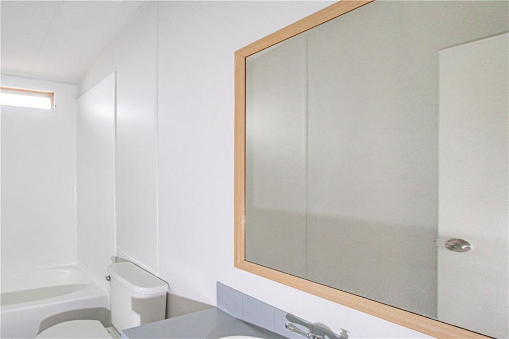 Ks Park 88-21 B - Residential