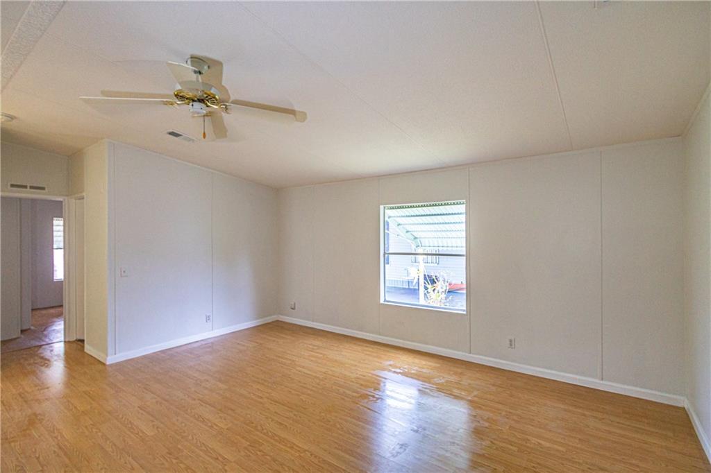 Ks Park 88-21 B - Residential