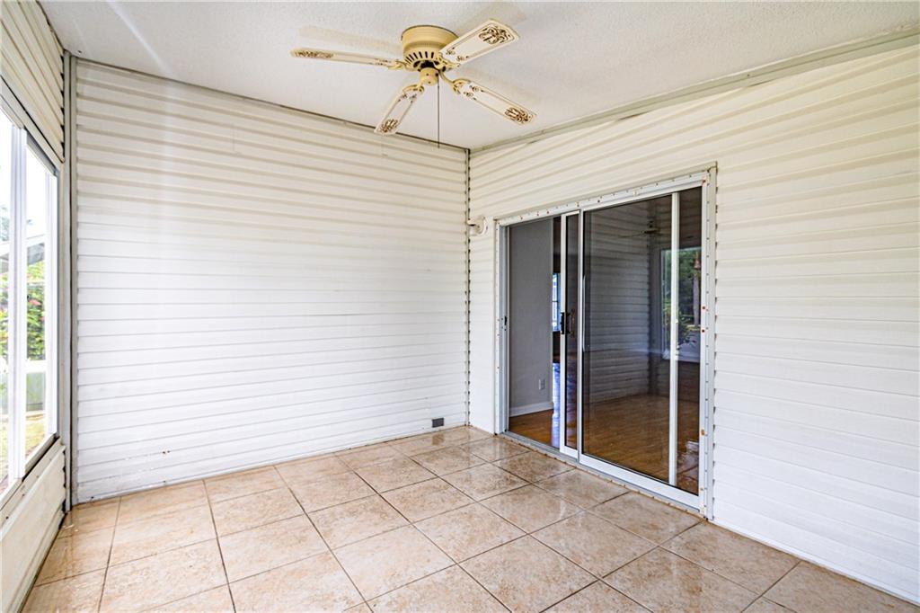 Ks Park 88-21 B - Residential