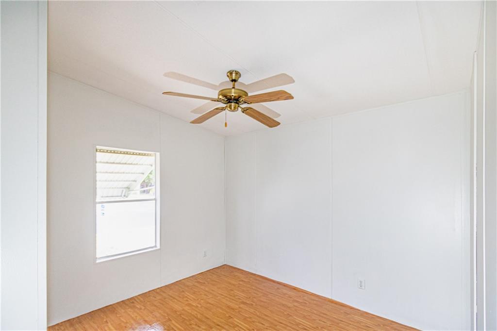 Ks Park 88-21 B - Residential