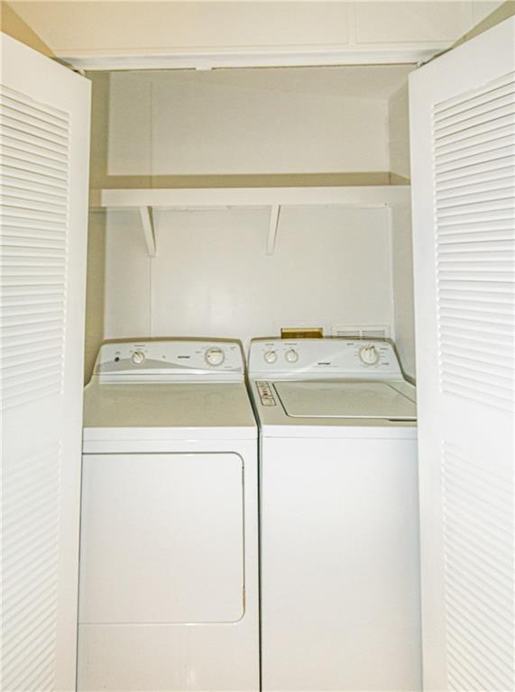 Ks Park 88-21 B - Residential