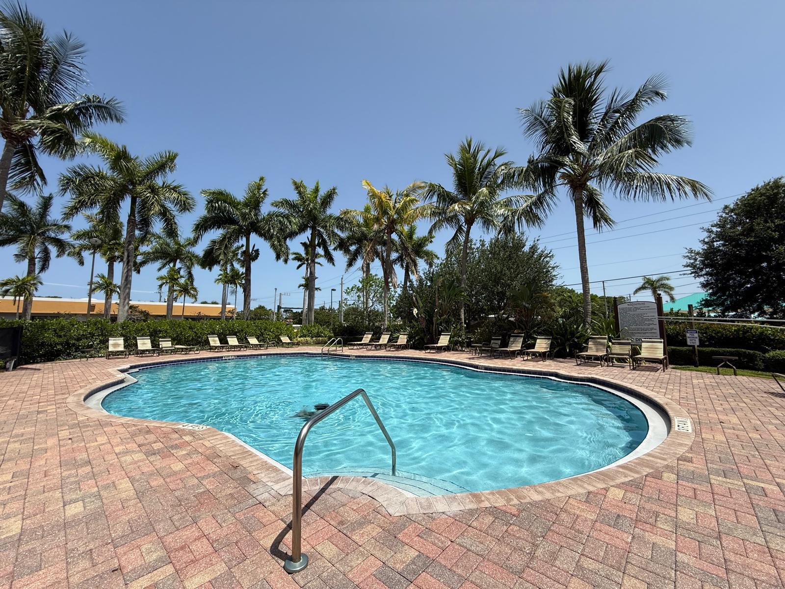 ROSEMONT CONDO - Residential Lease