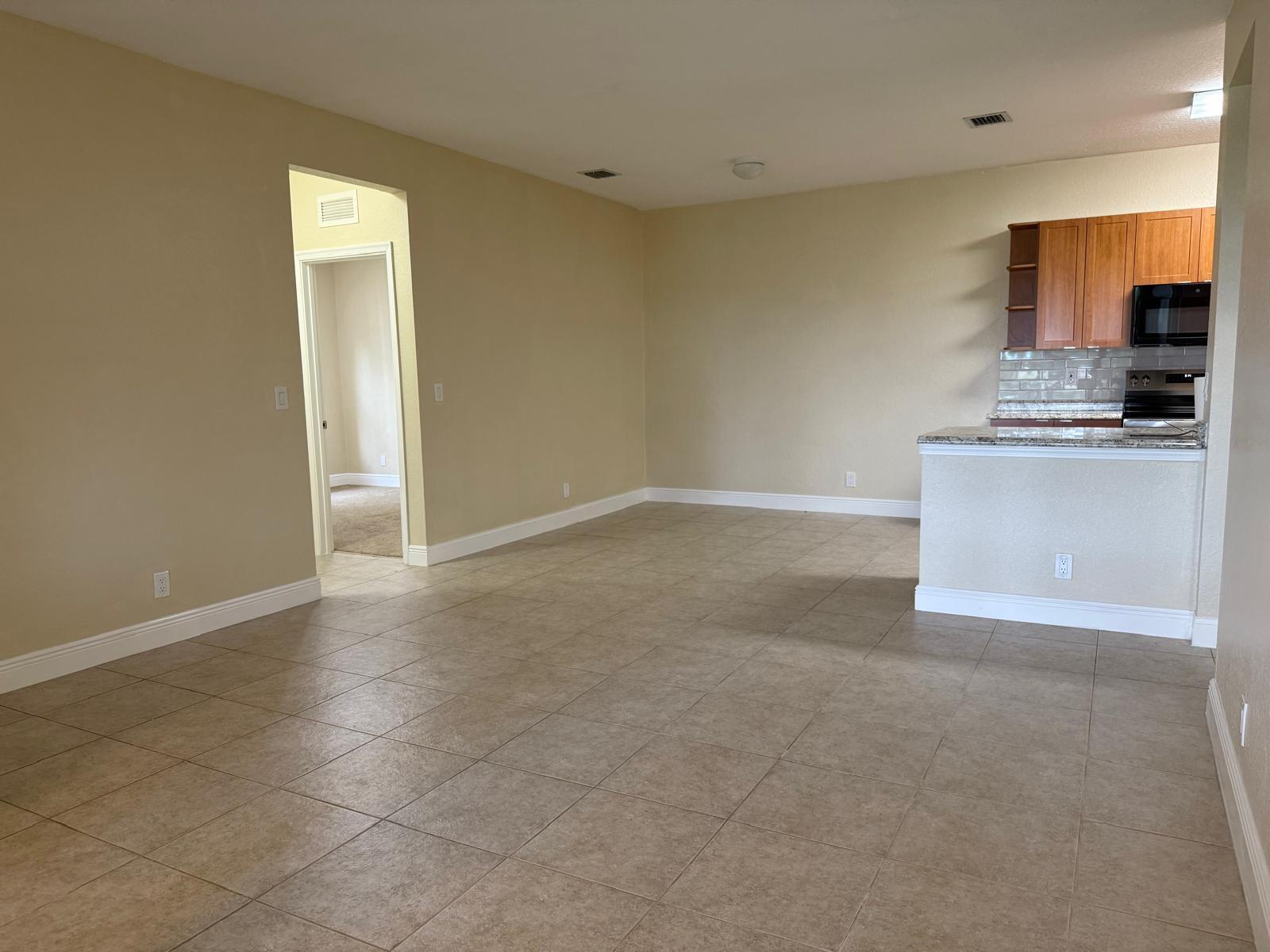 ROSEMONT CONDO - Residential Lease