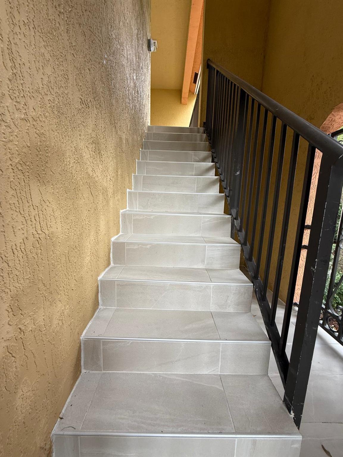 ROSEMONT CONDO - Residential Lease