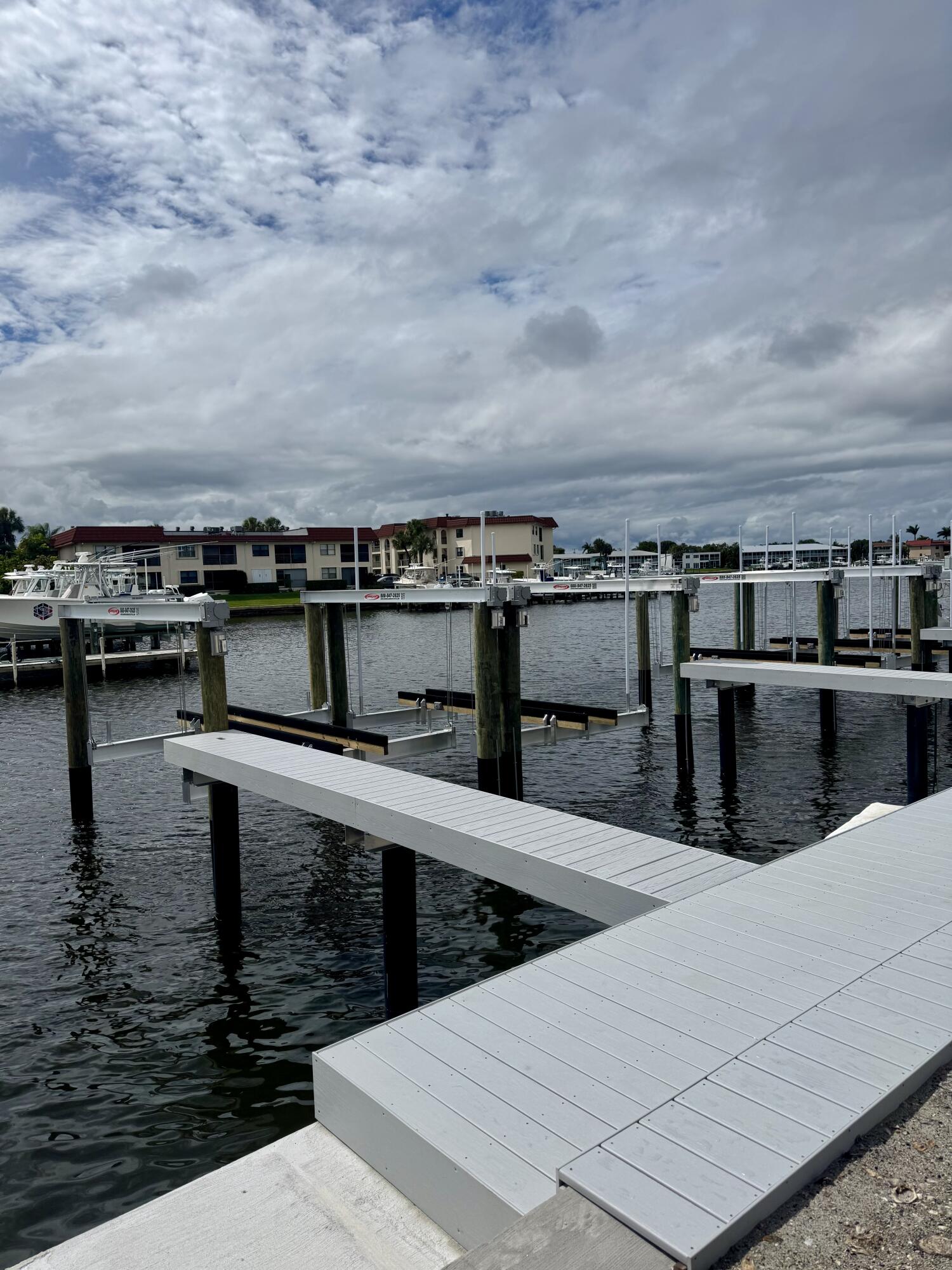 316 Southwind Court 103