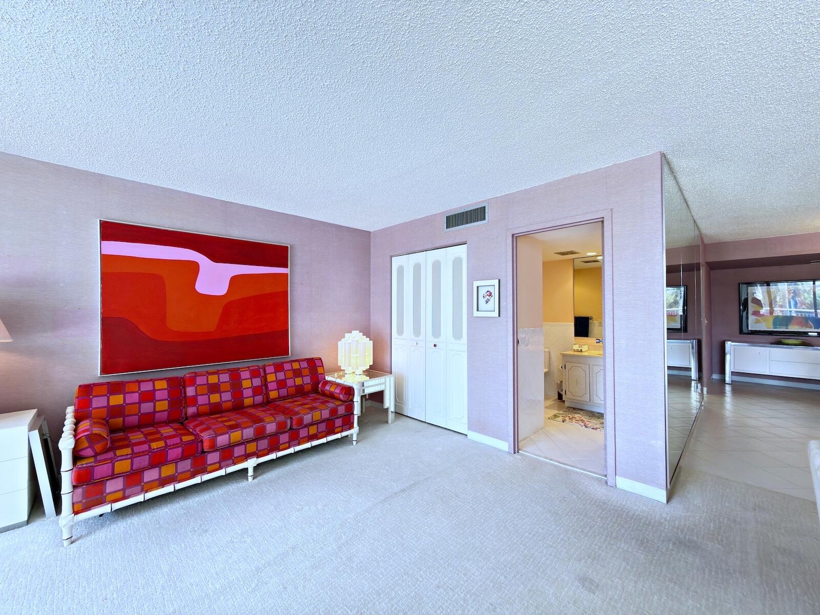 BARCLAY CONDO - Residential Lease