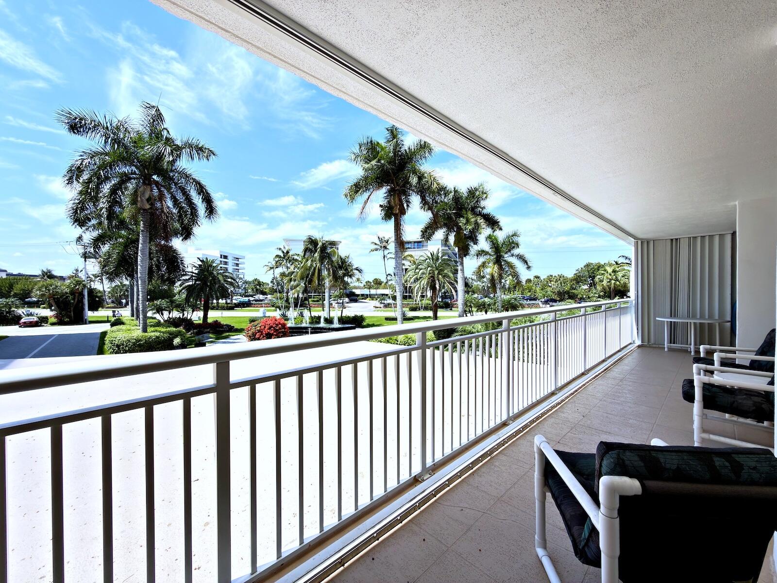 BARCLAY CONDO - Residential Lease