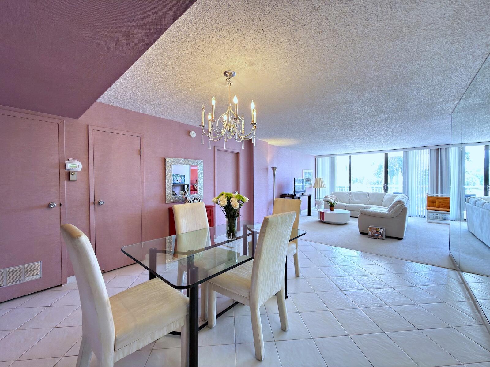 BARCLAY CONDO - Residential Lease