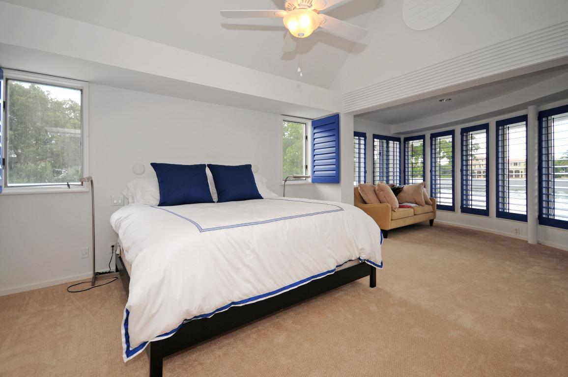 KINNEY & GATES - Residential