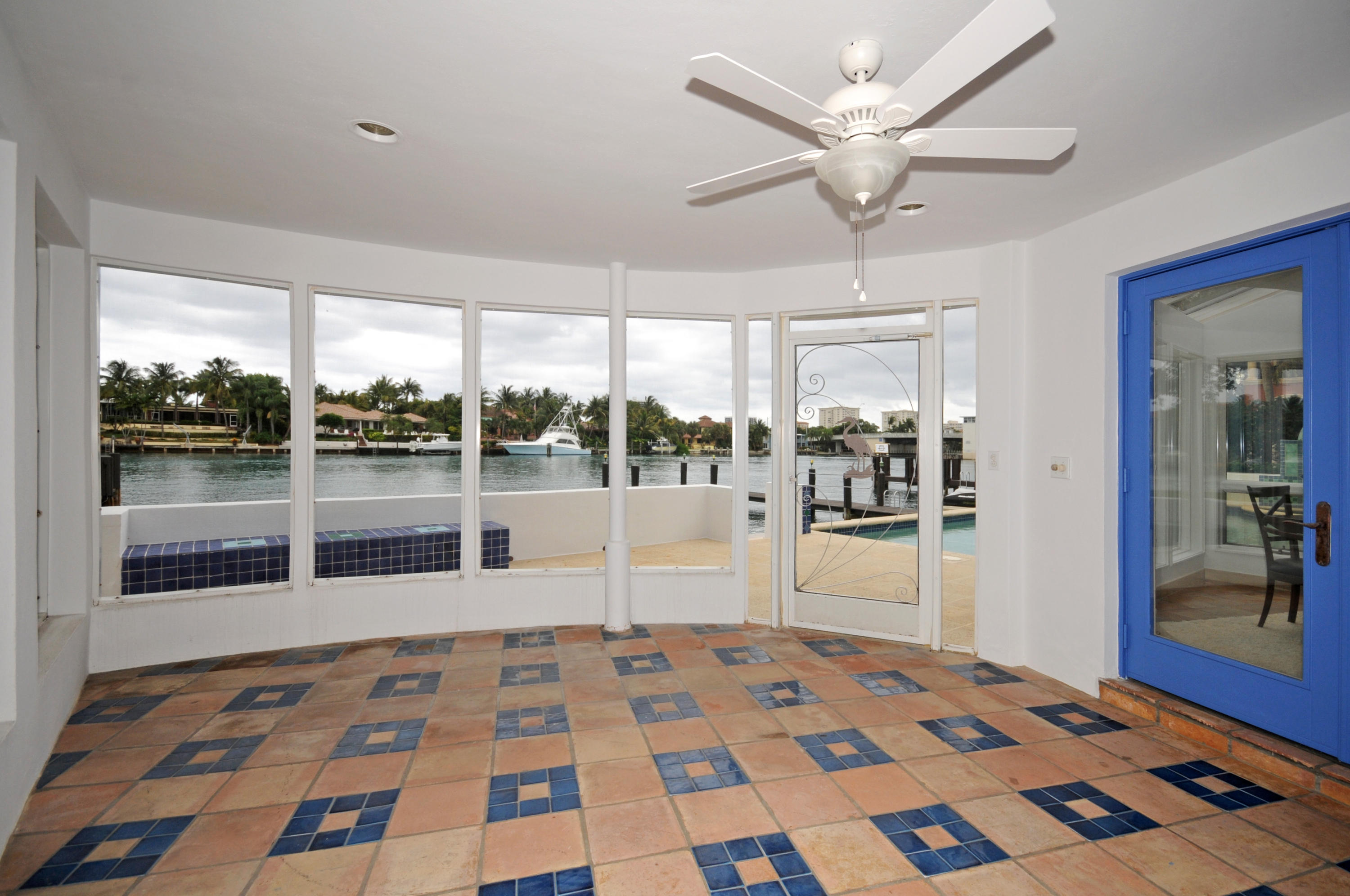 KINNEY & GATES - Residential