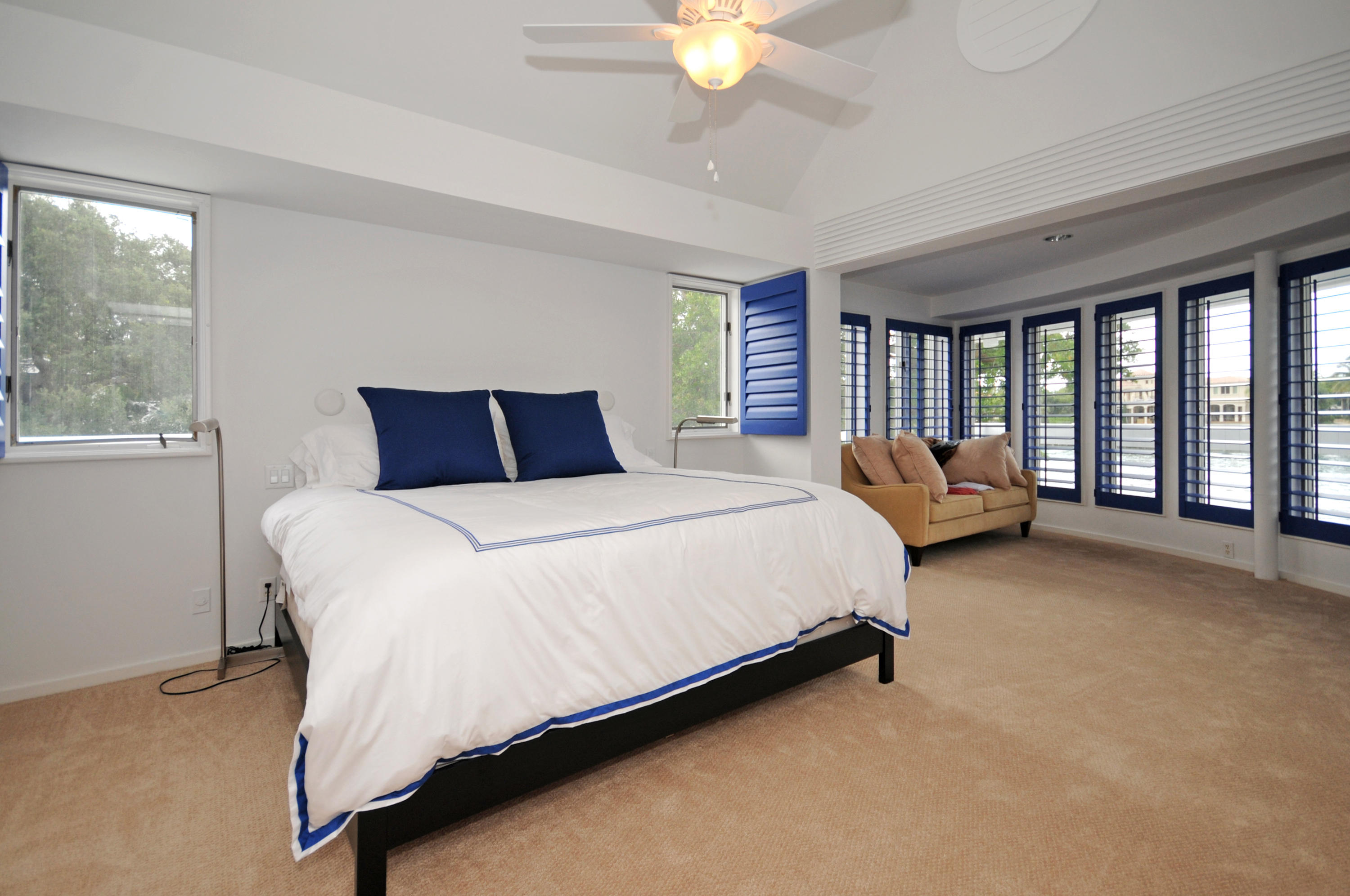 KINNEY & GATES - Residential