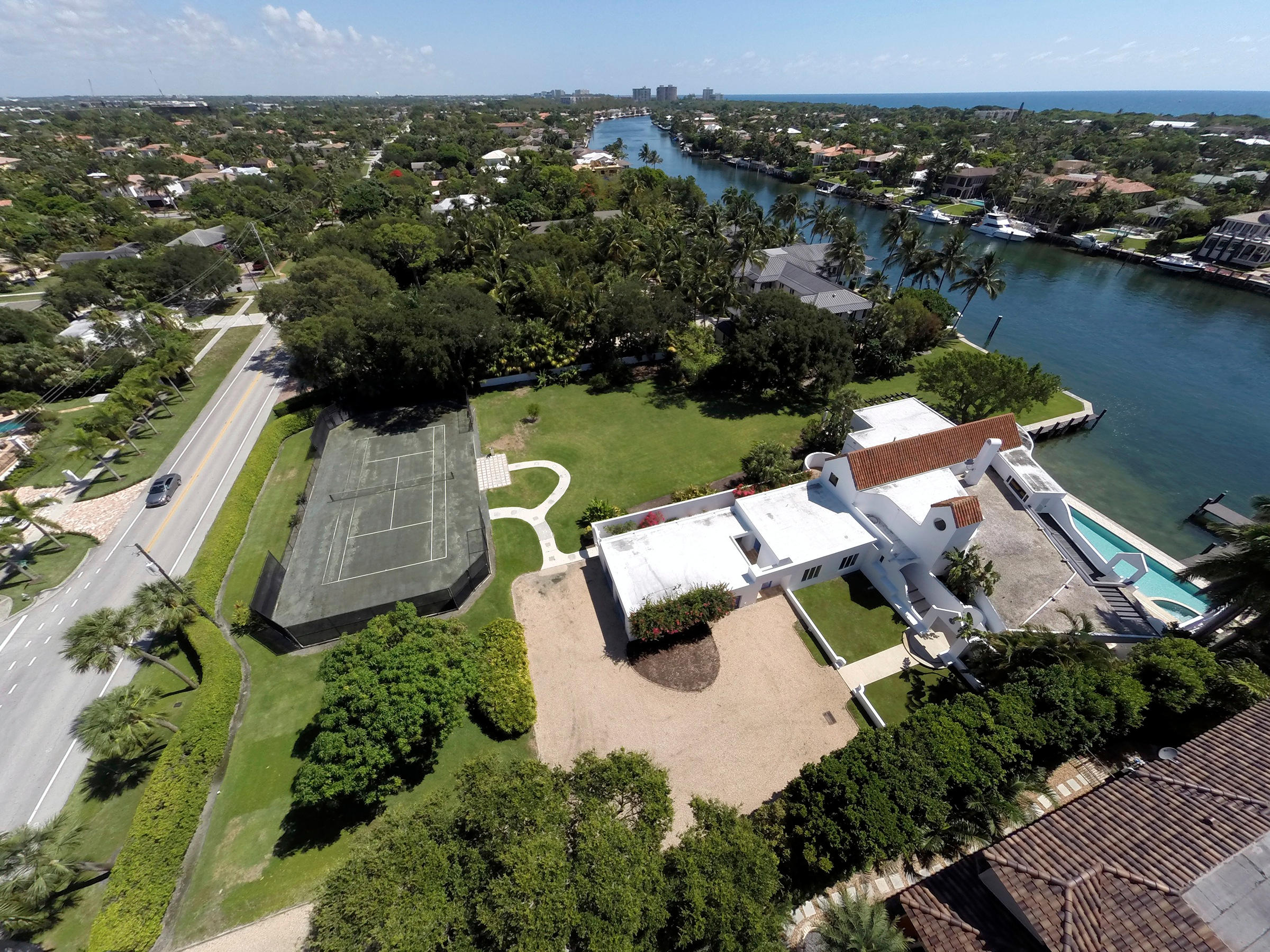 KINNEY & GATES - Residential