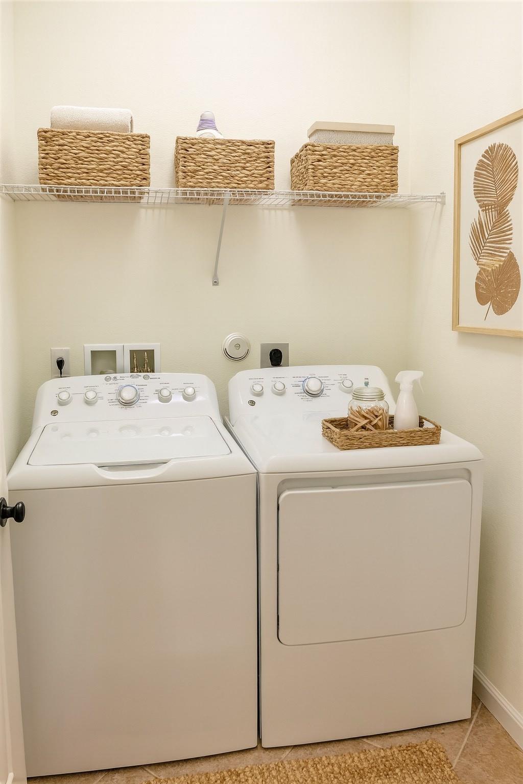 Simonton Court 176-49 B - Residential Lease