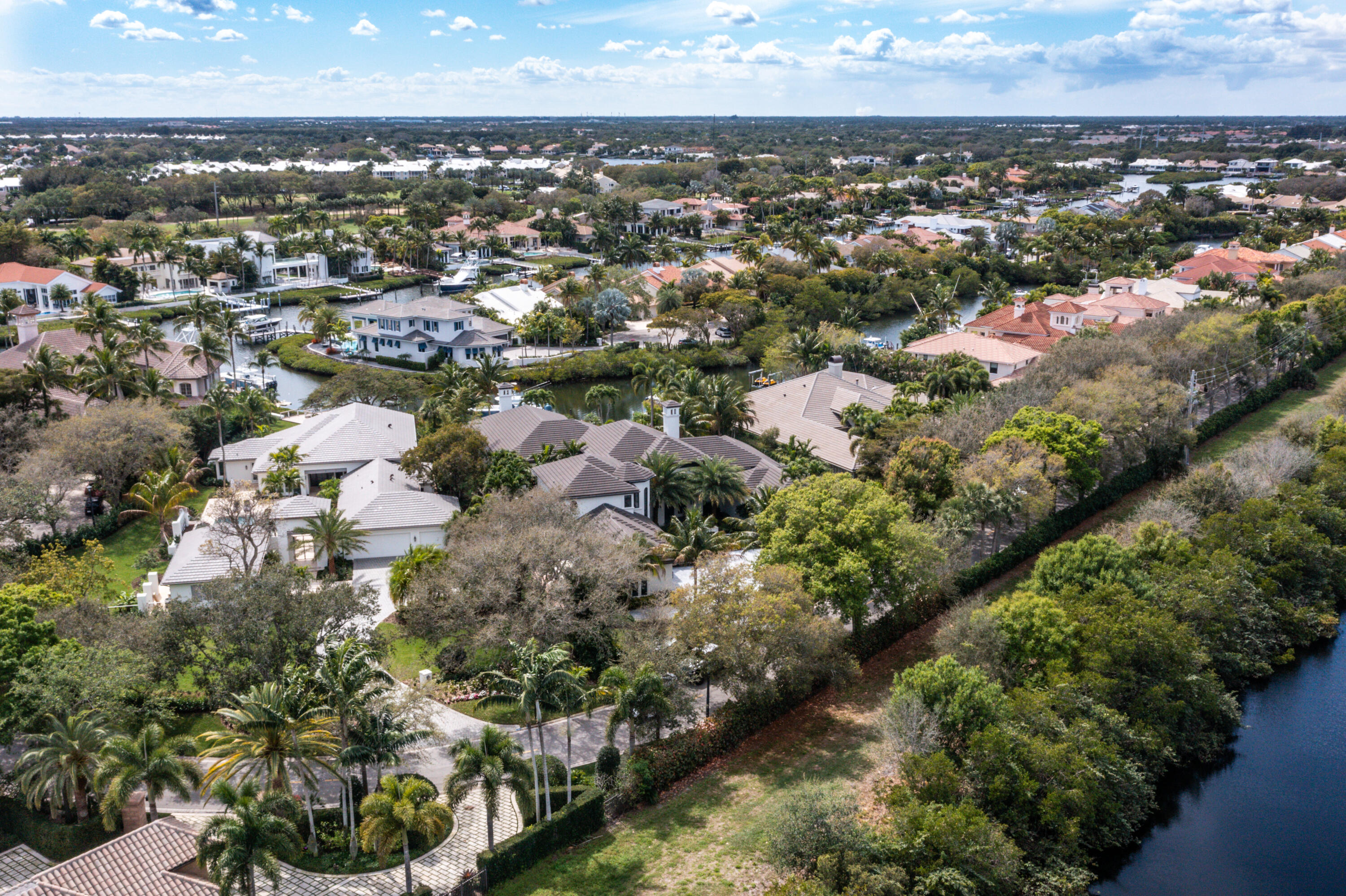 ADMIRALS COVE 2 PAR A - Residential