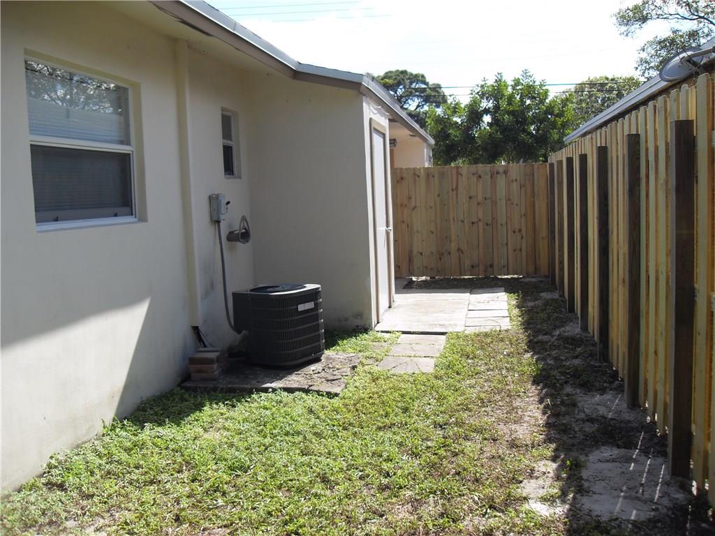 Oakland Park Second Add 1 - Residential Income