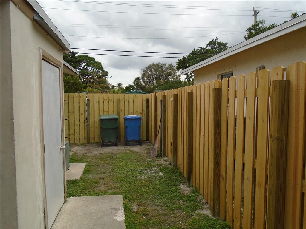 Oakland Park Second Add 1 - Residential Income