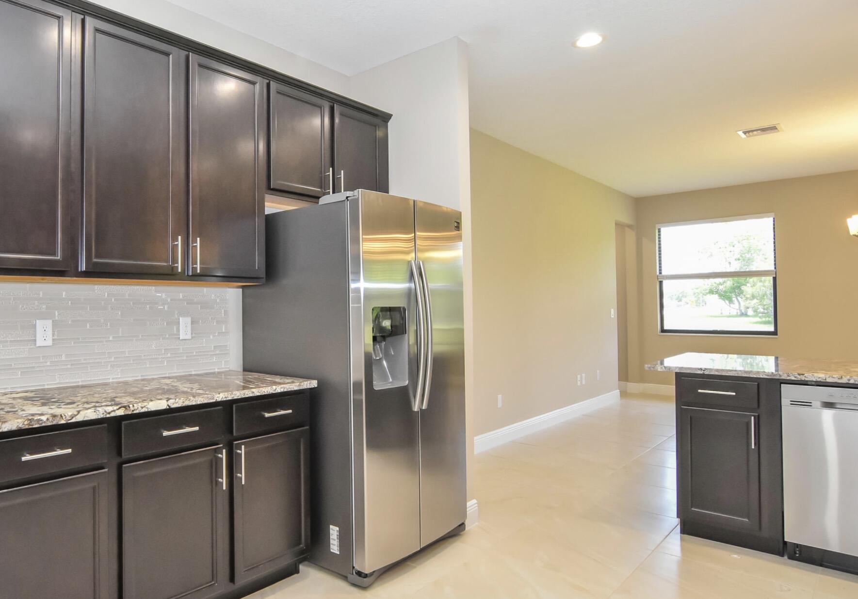 PORT ST LUCIE SECTION 46 1ST REPLAT - Residential