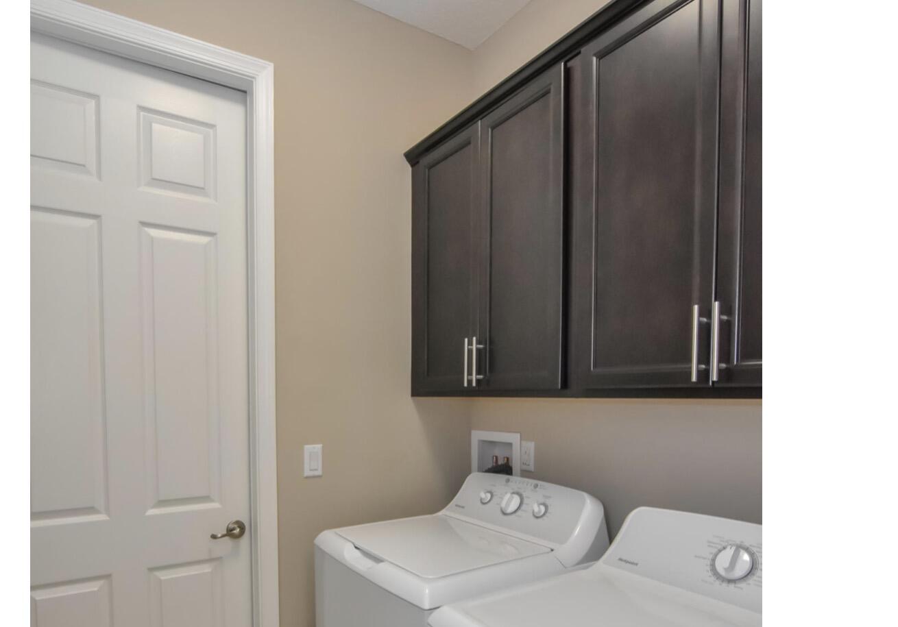 PORT ST LUCIE SECTION 46 1ST REPLAT - Residential