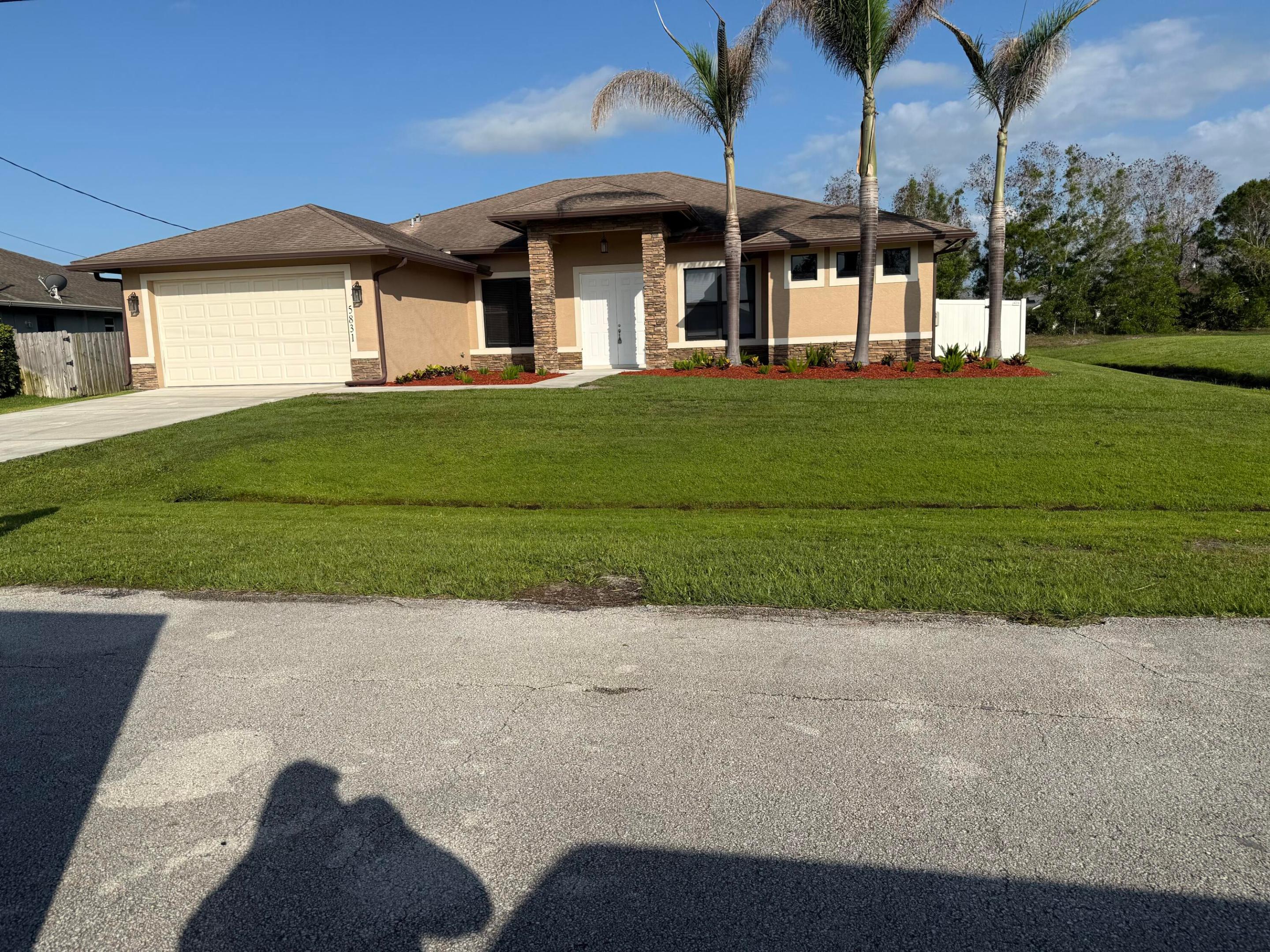 PORT ST LUCIE SECTION 46 1ST REPLAT - Residential