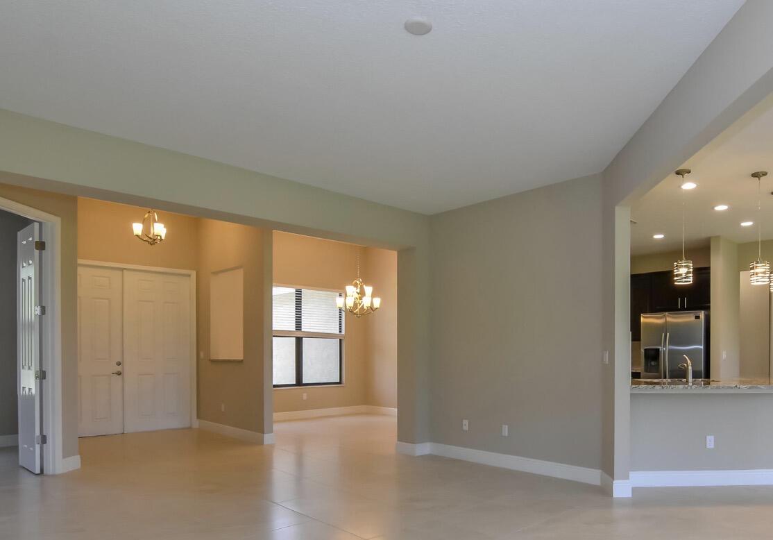 PORT ST LUCIE SECTION 46 1ST REPLAT - Residential