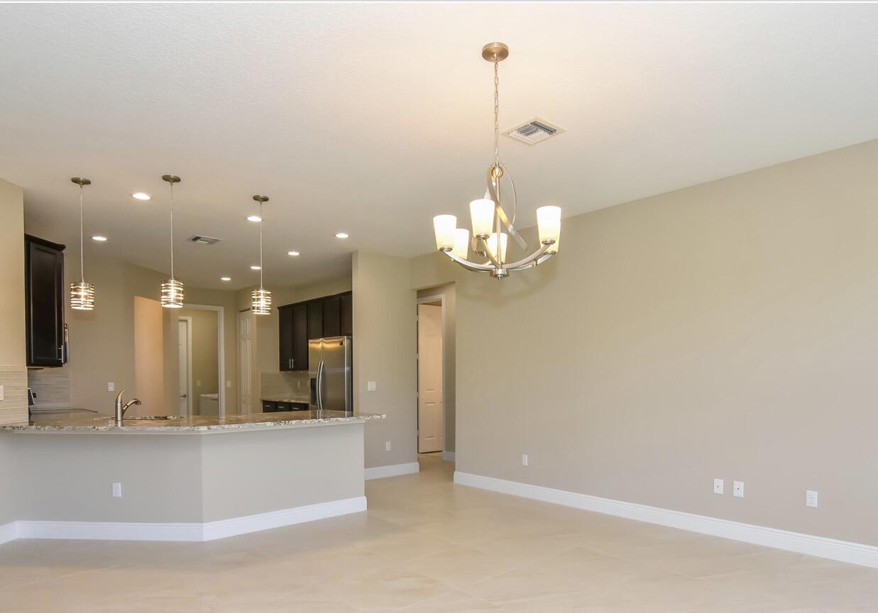 PORT ST LUCIE SECTION 46 1ST REPLAT - Residential