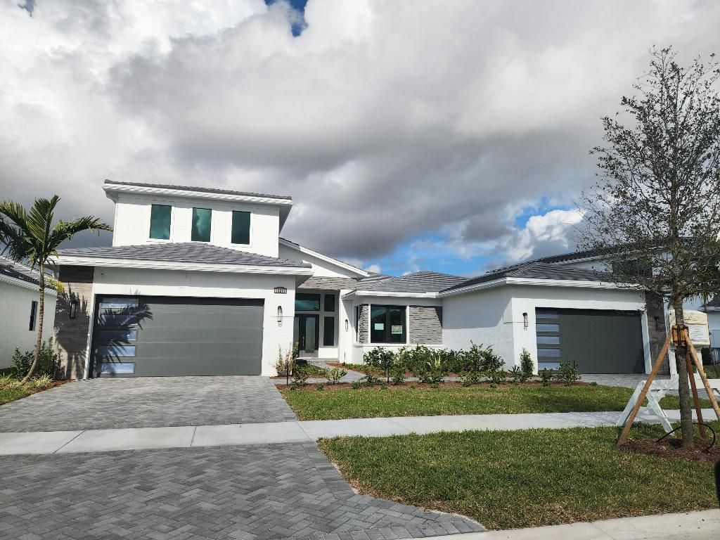 Photo of 13281 SW Shinnecock Drive, Port Saint Lucie, FL 34987 (MLS # R11156800)