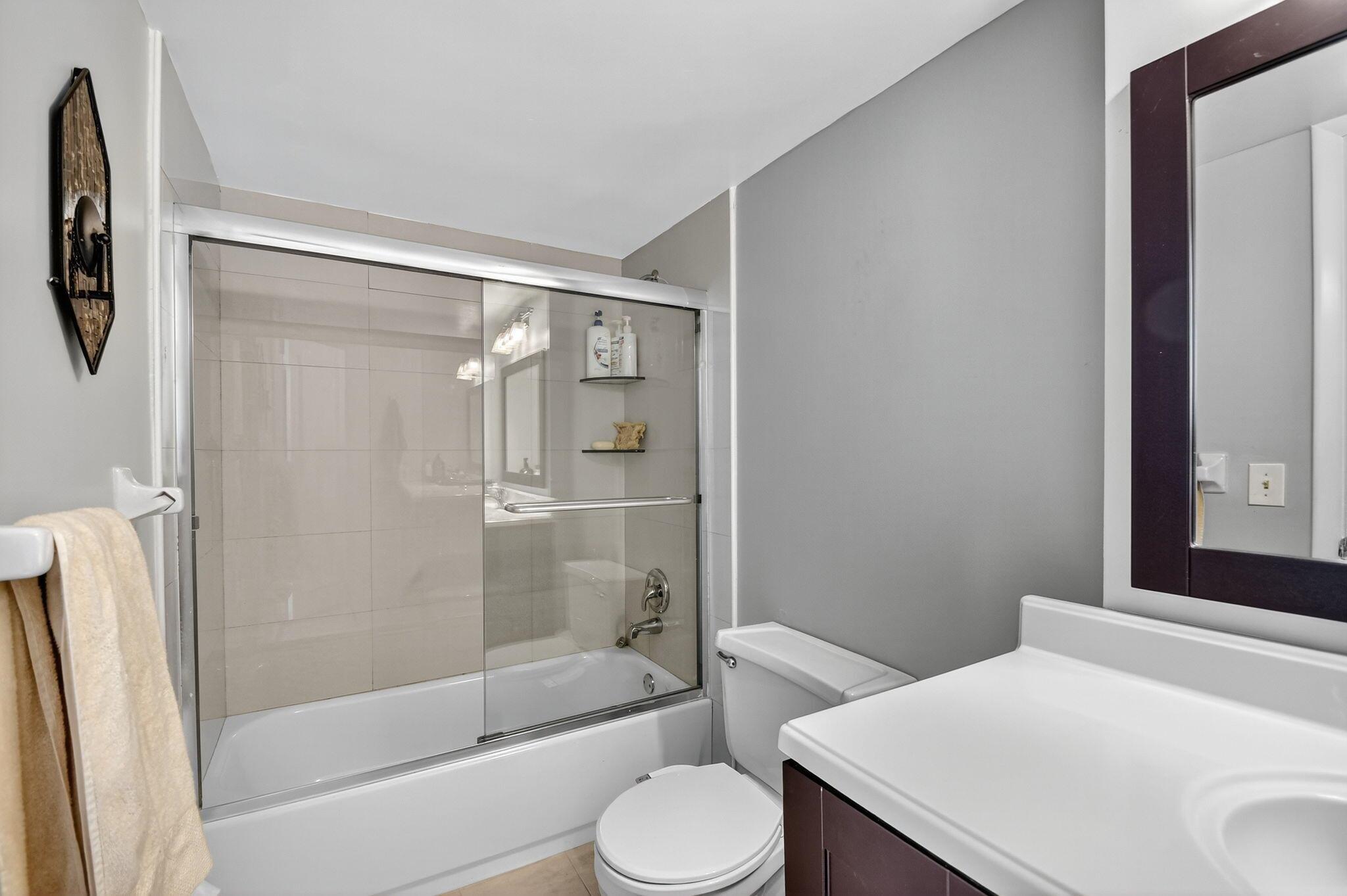 PATRICIAN OF PALM BEACH C - Residential Lease