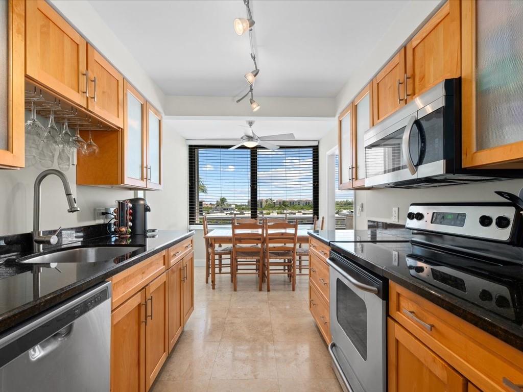 Mayfair House Condo - Residential Lease