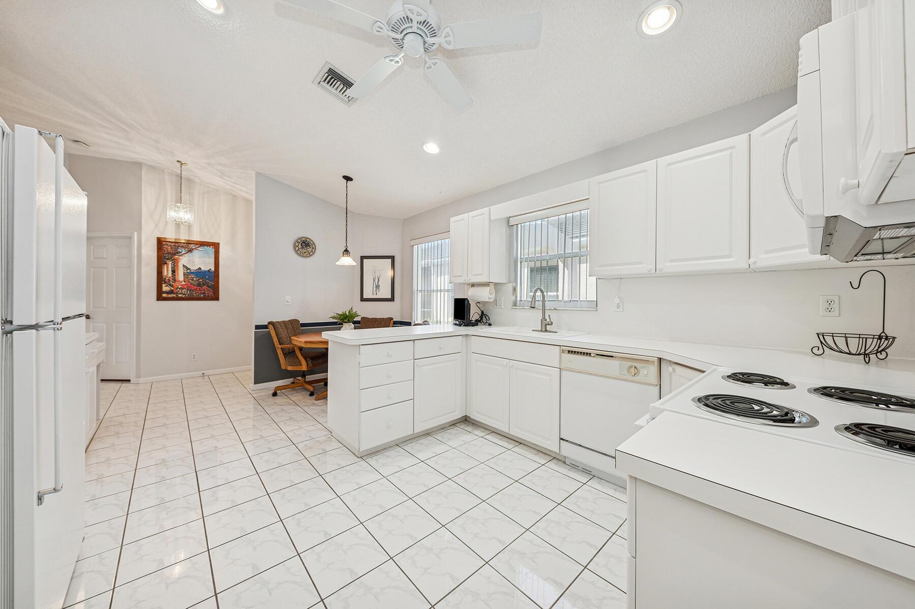 ISLAND OF RIVER BRIDGE - Residential